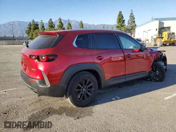 ✅ 2024 Mazda CX-50 S Premium • VIN: 7MMVABDMXRN217714 • Lot: 90884395. Listed on Copart with 6,518 mi. Free auction sales archive from the USA and detailed vehicle history report at DreamBid. Image 3.