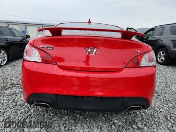 ✅ 2010 Hyundai Genesis Coupe Grand Touring • VIN: KMHHU6KH8AU004641 • Lot: 62854555. Listed on Copart with 91,337 mi. Free auction sales archive from the USA and detailed vehicle history report at DreamBid. Image 6.