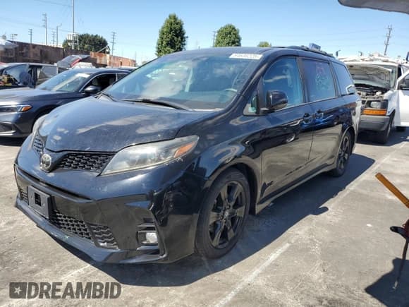✅ 2020 Toyota Sienna SE • VIN: 5TDXZ3DC4LS024524 • Lot: 84636225. Listed on Copart with 63,246 mi. Free auction sales archive from the USA and detailed vehicle history report at DreamBid. Image 1.