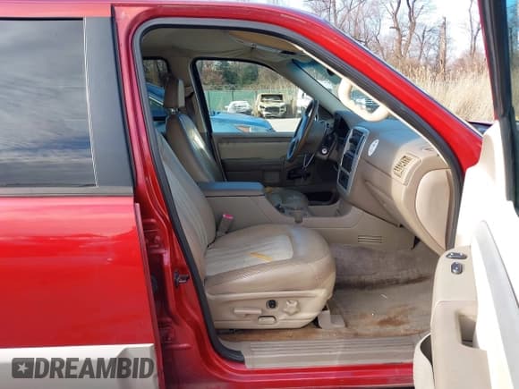 ✅ 2002 Mercury Mountaineer • VIN: 4M2ZU86W12ZJ16791 • Лот: 41749193. Опубликован ранее на IAAI с пробегом 167 878 миль. Бесплатный доступ к архиву аукционных продаж из США и подробный отчёт об истории автомобиля на DreamBid. Изображение 5.