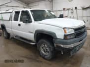 ✅ 2006 Chevrolet Silverado 2500HD LT2 • VIN: 1GCHK29U46E214094 • Lot: 42017633. Listed on IAAI with 220,014 mi. Free auction sales archive from the USA and detailed vehicle history report at DreamBid. Image 1.