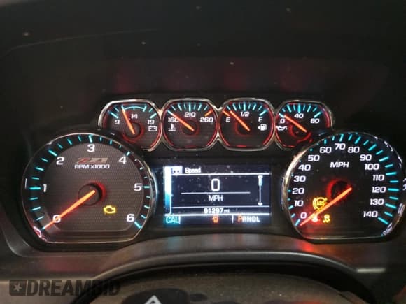 ✅ 2018 Chevrolet Silverado 1500 LT • VIN: 3GCUKREC4JG487834 • Lot: 82659325. Wystawiony na Copart z przebiegiem 91 297 mil. Bezpłatny archiwum sprzedaży aukcyjnych z USA i szczegółowy raport historii pojazdu na DreamBid. Zdjęcie 9.