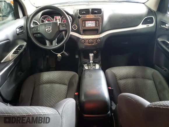 ✅ 2014 Dodge Journey SXT • VIN: 3C4PDCBG0ET210672 • Lot: 84627215. Wystawiony na Copart z przebiegiem 189 142 mil. Bezpłatny archiwum sprzedaży aukcyjnych z USA i szczegółowy raport historii pojazdu na DreamBid. Zdjęcie 8.