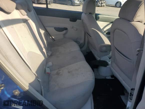 2006 Hyundai Accent GLS с VIN KMHCN46C26U012817, выставлен на аукционе Copart как лот 74443644 с пробегом 182 650 миль миль и Списание • Salvage title. История ставок и продаж доступна на DreamBid. Изображение 10.