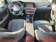 ✅ 2019 Hyundai Sonata SE • VIN: 5NPE24AF7KH743545 • Лот: 81095525. Опубликован ранее на Copart с пробегом 57 746 миль. Бесплатный доступ к архиву аукционных продаж из США и подробный отчёт об истории автомобиля на DreamBid. Изображение 8.