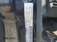 ✅ 2007 Jeep Commander Sport • VIN: 1J8HH48P37C633260 • Лот: 50427275. Опубликован ранее на Copart с пробегом 181 712 миль. Бесплатный доступ к архиву аукционных продаж из США и подробный отчёт об истории автомобиля на DreamBid. Изображение 16.