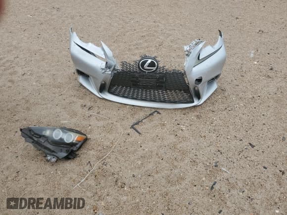 ✅ 2015 Lexus IS 250 • VIN: JTHBF1D20F5075106 • Lot: 54734185. Listed on Copart with 145,019 mi. Free auction sales archive from the USA and detailed vehicle history report at DreamBid. Image 12.