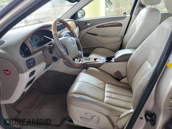 ✅ 2003 Jaguar S-Type • VIN: SAJEA01U53HM58399 • Lot: 62006044. Wystawiony na Copart z przebiegiem 86 841 mil. Bezpłatny archiwum sprzedaży aukcyjnych z USA i szczegółowy raport historii pojazdu na DreamBid. Zdjęcie 7.