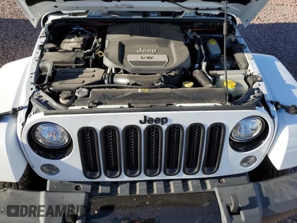 ✅ 2018 Jeep Wrangler Sahara • VIN: 1C4AJWBGXJL861815 • Lot: 53579335. Wystawiony na Copart z przebiegiem 47 365 mil. Bezpłatny archiwum sprzedaży aukcyjnych z USA i szczegółowy raport historii pojazdu na DreamBid. Zdjęcie 11.