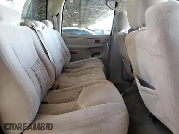 ✅ 2006 Chevrolet Silverado 1500 LS • VIN: 2GCEC13V861193201 • Lot: 70474854. Wystawiony na Copart z przebiegiem 141 938 mil mil. Skorzystaj z bezpłatnego archiwum sprzedaży aukcyjnych z USA i zobacz szczegółowy raport historii pojazdu na DreamBid. Zdjęcie 10.