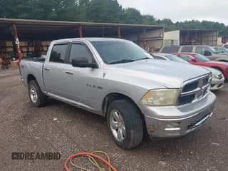 ✅ 2010 Dodge 1500 Sport • VIN: 1D7RV1CTXAS161049 • Lot: 42638463. Wystawiony na IAAI z przebiegiem 287 896 mil. Bezpłatny archiwum sprzedaży aukcyjnych z USA i szczegółowy raport historii pojazdu na DreamBid. Zdjęcie 1.