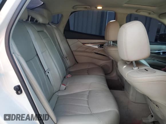 ✅ 2011 Infiniti M • VIN: JN1AY1AP6BM520281 • Лот: 53978425. Опубликован ранее на Copart с пробегом 214 918 миль. Бесплатный доступ к архиву аукционных продаж из США и подробный отчёт об истории автомобиля на DreamBid. Изображение 10.