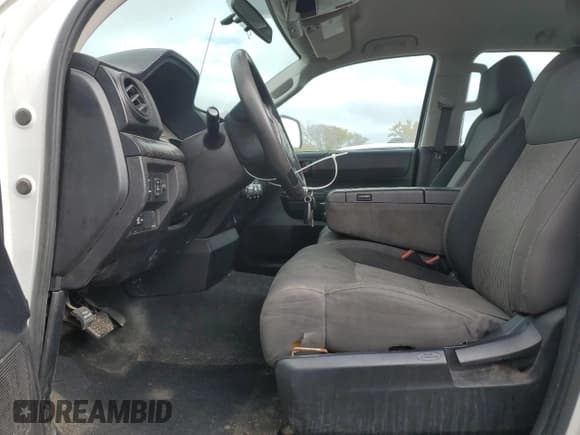 ✅ 2016 Toyota Tundra SR • VIN: 5TFUM5F12GX064657 • Lot: 89930255. Wystawiony na Copart z przebiegiem 468 083 mil. Bezpłatny archiwum sprzedaży aukcyjnych z USA i szczegółowy raport historii pojazdu na DreamBid. Zdjęcie 7.