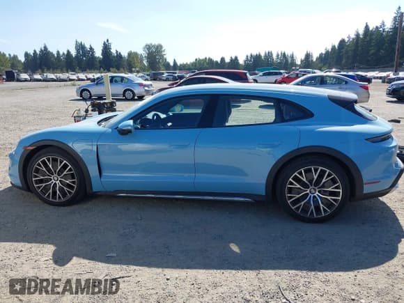 ✅ 2023 Porsche Taycan 4 • VIN: WP0BA2Y19PSA60536 • Лот: 43241164. Опубликован ранее на IAAI с пробегом 15 984 миль. Бесплатный доступ к архиву аукционных продаж из США и подробный отчёт об истории автомобиля на DreamBid. Изображение 15.