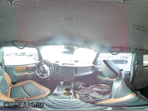 ✅ 2023 Ford Bronco • VIN: 1FMDE5CP1PLB73958 • Лот: 58026345. Опубликован ранее на Copart с пробегом Не указан. Бесплатный доступ к архиву аукционных продаж из США и подробный отчёт об истории автомобиля на DreamBid. Изображение 14.