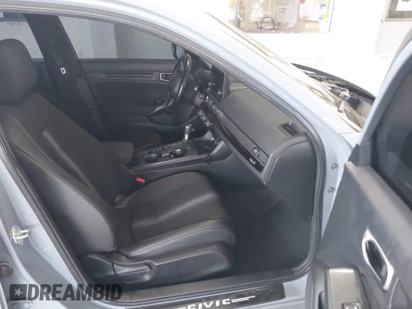 ✅ 2022 Honda Civic Sport • VIN: 19XFL2H81NE001521 • Лот: 43649173. Опубликован ранее на IAAI с пробегом 65 322 миль. Бесплатный доступ к архиву аукционных продаж из США и подробный отчёт об истории автомобиля на DreamBid. Изображение 5.