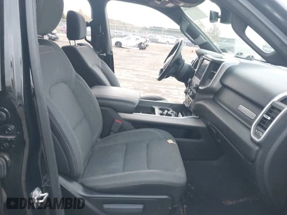 ✅ 2020 Ram 1500 Big Horn • VIN: 1C6SRFFT6LN163186 • Lot: 43544164. Listed on IAAI with 63,934 mi. Free auction sales archive from the USA and detailed vehicle history report at DreamBid. Image 5.