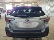 ✅ 2020 Subaru Outback Premium • VIN: 4S4BTACC1L3123302 • Lot: 68337265. Wystawiony na Copart z przebiegiem 122 319 mil. Bezpłatny archiwum sprzedaży aukcyjnych z USA i szczegółowy raport historii pojazdu na DreamBid. Zdjęcie 6.