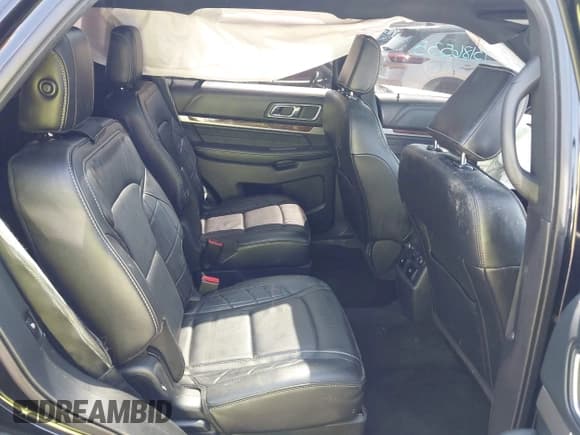 ✅ 2018 Ford Explorer Platinum • VIN: 1FM5K8HT1JGC13377 • Лот: 43186535. Опубликован ранее на IAAI с пробегом 82 624 миль. Бесплатный доступ к архиву аукционных продаж из США и подробный отчёт об истории автомобиля на DreamBid. Изображение 8.