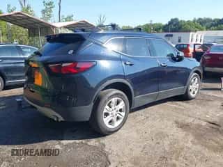 2021 Chevrolet Blazer LT z VIN 3GNKBCRS6MS507256, wystawiony jako IAAI lot #43261762 z przebiegiem 50 933 mil mil oraz . Historia ofert i sprzedaży dostępna na DreamBid. Obrazek 4.