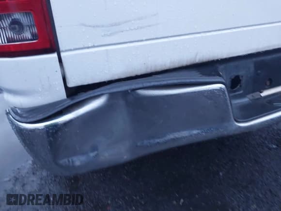 ✅ 2005 Dodge 1500 ST • VIN: 1D7HA16K55J649105 • Лот: 43645360. Опубликован ранее на IAAI с пробегом 137 519 миль. Бесплатный доступ к архиву аукционных продаж из США и подробный отчёт об истории автомобиля на DreamBid. Изображение 14.