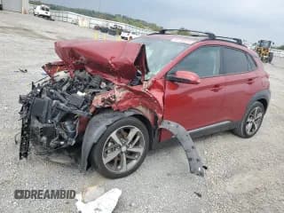 ✅ 2020 Hyundai Kona Ultimate • VIN: KM8K5CA50LU441352 • Лот: 81700875. Опубликован ранее на Copart с пробегом 99 299 миль. Бесплатный доступ к архиву аукционных продаж из США и подробный отчёт об истории автомобиля на DreamBid. Изображение 1.