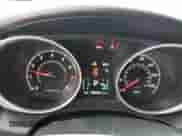 2014 Mitsubishi Outlander ES z VIN 4A4AR3AU7EE026420, wystawiony jako Copart lot #86300455 z przebiegiem 134 634 mil mil oraz Czysty tytuł • Clean title. Historia ofert i sprzedaży dostępna na DreamBid. Obrazek 9.