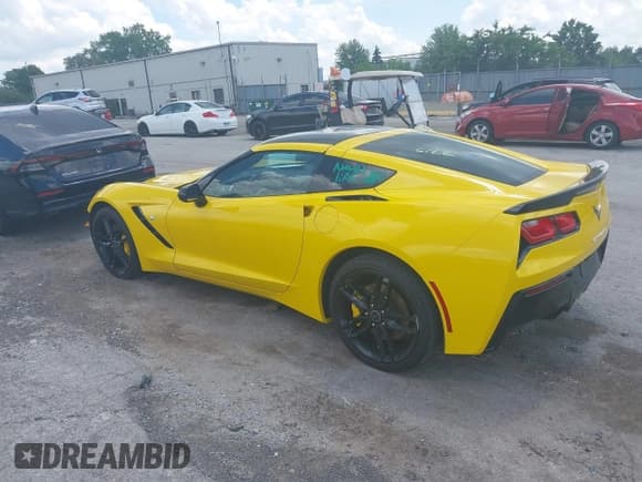 ✅ 2014 Chevrolet Corvette Z51 3LT • VIN: 1G1YM2D75E5134080 • Lot: 42596166. Listed on IAAI with 12,195 mi. Free auction sales archive from the USA and detailed vehicle history report at DreamBid. Image 3.