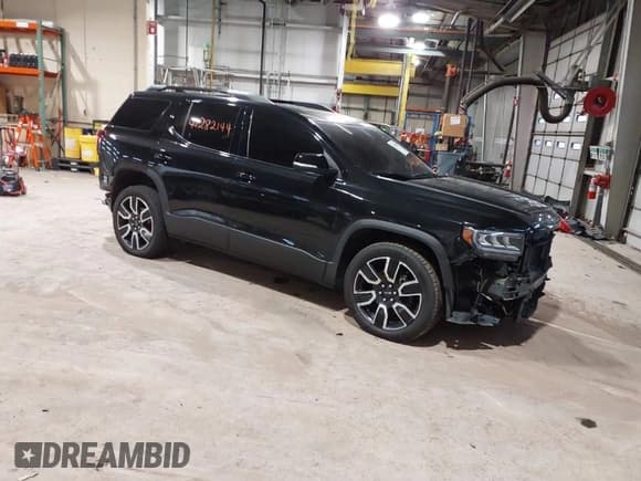 ✅ 2021 GMC Acadia SLT • VIN: 1GKKNULS9MZ210245 • Lot: 41282144. Wystawiony na IAAI z przebiegiem 56 052 mil. Bezpłatny archiwum sprzedaży aukcyjnych z USA i szczegółowy raport historii pojazdu na DreamBid. Zdjęcie 1.