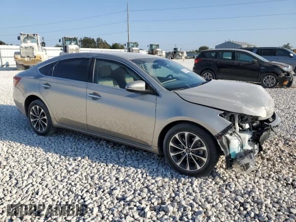 ✅ 2017 Toyota Avalon XLE • VIN: 4T1BK1EB5HU260056 • Lot: 89527845. Wystawiony na Copart z przebiegiem 18 725 mil. Bezpłatny archiwum sprzedaży aukcyjnych z USA i szczegółowy raport historii pojazdu na DreamBid. Zdjęcie 4.