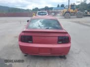 ✅ 2007 Ford Mustang GT Deluxe • VIN: 1ZVHT82H575200488 • Lot: 43074123. Listed on IAAI with 93,706 mi. Free auction sales archive from the USA and detailed vehicle history report at DreamBid. Image 17.