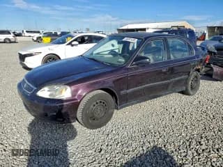 ✅ 2000 Honda Civic LX • VIN: 2HGEJ6671YH585996 • Лот: 94091435. Опубликован ранее на Copart с пробегом 219 315 миль. Бесплатный доступ к архиву аукционных продаж из США и подробный отчёт об истории автомобиля на DreamBid. Изображение 1.