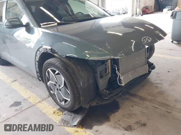 ✅ 2024 Hyundai Ioniq 5 SE Standard Range • VIN: KM8KM4DB7RU262342 • Lot: 42302819. Wystawiony na IAAI z przebiegiem 12 461 mil. Bezpłatny archiwum sprzedaży aukcyjnych z USA i szczegółowy raport historii pojazdu na DreamBid. Zdjęcie 21.