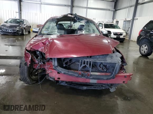 ✅ 2008 Mercury Sable Premier • VIN: 1MEHM42W18G615531 • Lot: 70201834. Wystawiony na Copart z przebiegiem 303 552 mil. Bezpłatny archiwum sprzedaży aukcyjnych z USA i szczegółowy raport historii pojazdu na DreamBid. Zdjęcie 5.