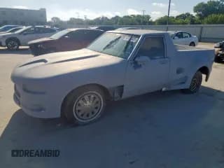 ✅ 1988 Chevrolet Caprice • VIN: 1G1BL51H0JR135955 • Лот: 62276385. Опубликован ранее на Copart с пробегом Не указан. Бесплатный доступ к архиву аукционных продаж из США и подробный отчёт об истории автомобиля на DreamBid. Изображение 1.