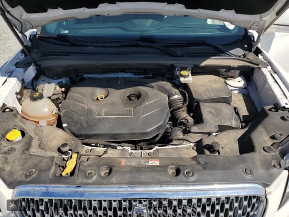 ✅ 2019 Lincoln MKC Reserve • VIN: 5LMCJ3C90KUL52134 • Lot: 85869485. Wystawiony na Copart z przebiegiem 73 382 mil. Bezpłatny archiwum sprzedaży aukcyjnych z USA i szczegółowy raport historii pojazdu na DreamBid. Zdjęcie 11.