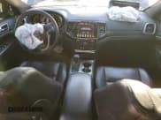 ✅ 2019 Jeep Grand Cherokee Limited • VIN: 1C4RJFBT6KC595503 • Lot: 86236705. Listed on Copart with 63,708 mi. Free auction sales archive from the USA and detailed vehicle history report at DreamBid. Image 8.