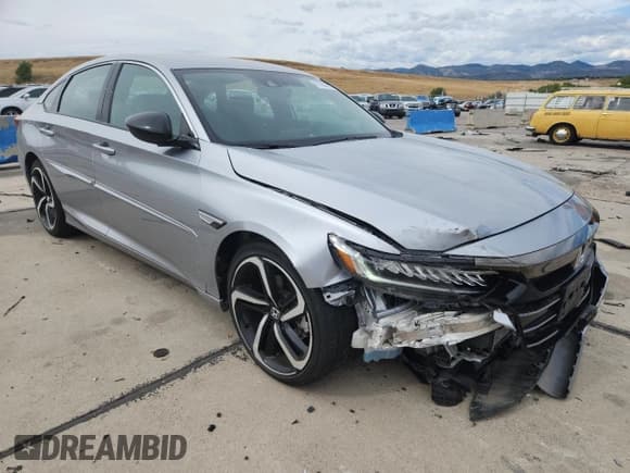 ✅ 2022 Honda Accord Sport • VIN: 1HGCV1F33NA110324 • Лот: 81690315. Опубликован ранее на Copart с пробегом 33 257 миль. Бесплатный доступ к архиву аукционных продаж из США и подробный отчёт об истории автомобиля на DreamBid. Изображение 4.