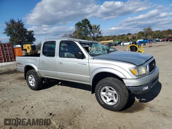 ✅ 2003 Toyota Tacoma • VIN: 5TEHN72NX3Z238271 • Lot: 89523095. Listed on Copart with 195,515 mi. Free auction sales archive from the USA and detailed vehicle history report at DreamBid. Image 4.
