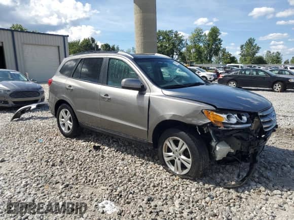 ✅ 2012 Hyundai Santa Fe SE • VIN: 5XYZHDAG1CG110640 • Lot: 70302985. Listed on Copart with 187,049 mi miles. Access the free auction sales archive from the USA and view a detailed vehicle history report at DreamBid. Image 4.
