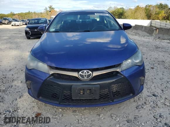 2016 Toyota Camry SE with VIN 4T1BF1FK7GU567052, listed as a Copart auction lot 84863865 with 87,864 mi miles and Salvage title. Bid and sale history available at DreamBid. Image 5.