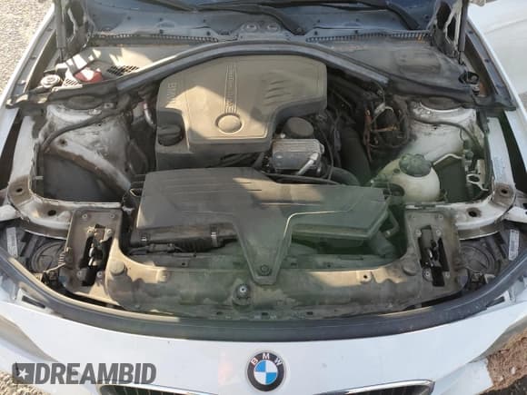 ✅ 2013 BMW 3 Series 328i • VIN: WBA3C1C54DK103656 • Lot: 89534465. Listed on Copart with 106,993 mi. Free auction sales archive from the USA and detailed vehicle history report at DreamBid. Image 11.