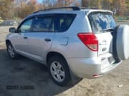 ✅ 2008 Toyota RAV4 • VIN: JTMBK33V086035402 • Лот: 43621272. Опубликован ранее на IAAI с пробегом 111 516 миль. Бесплатный доступ к архиву аукционных продаж из США и подробный отчёт об истории автомобиля на DreamBid. Изображение 3.