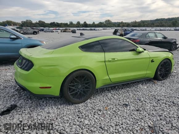 ✅ 2020 Ford Mustang GT • VIN: 1FA6P8CF2L5150158 • Lot: 82580365. Wystawiony na Copart z przebiegiem 76 419 mil. Bezpłatny archiwum sprzedaży aukcyjnych z USA i szczegółowy raport historii pojazdu na DreamBid. Zdjęcie 3.