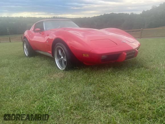✅ 1977 Chevrolet Corvette • VIN: 1Z37L7S442085 • Lot: 85011425. Listed on Copart with 89,431 mi. Free auction sales archive from the USA and detailed vehicle history report at DreamBid. Image 1.