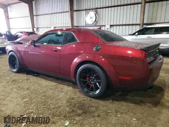 ✅ 2021 Dodge Challenger SRT Super Stock • VIN: 2C3CDZL93MH501101 • Lot: 41508535. Wystawiony na Copart z przebiegiem 19 260 mil. Bezpłatny archiwum sprzedaży aukcyjnych z USA i szczegółowy raport historii pojazdu na DreamBid. Zdjęcie 2.