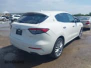 ✅ 2022 Maserati Levante GT • VIN: ZN661XUA6NX400578 • Lot: 42475137. Listed on IAAI with 19,833 mi. Free auction sales archive from the USA and detailed vehicle history report at DreamBid. Image 4.
