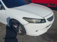 ✅ 2010 Honda Accord EX-L • VIN: 1HGCS2B85AA004225 • Лот: 43190429. Опубликован ранее на IAAI с пробегом 199 645 миль. Бесплатный доступ к архиву аукционных продаж из США и подробный отчёт об истории автомобиля на DreamBid. Изображение 6.