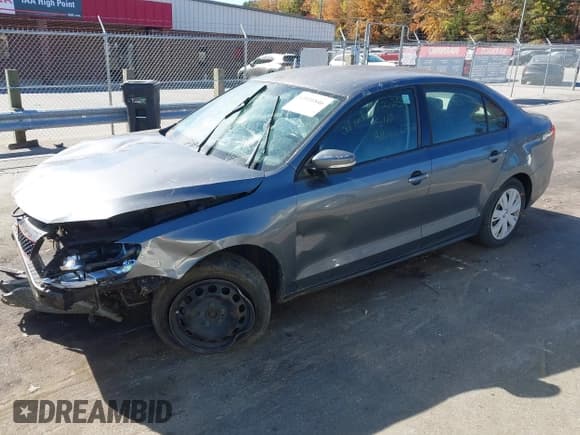 ✅ 2012 Volkswagen Jetta SE • VIN: 3VWDP7AJ0CM050358 • Лот: 43531846. Опубликован ранее на IAAI с пробегом 213 917 миль. Бесплатный доступ к архиву аукционных продаж из США и подробный отчёт об истории автомобиля на DreamBid. Изображение 2.