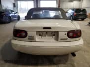 ✅ 1996 Mazda MX-5 Miata • VIN: JM1NA3536T0702870 • Lot: 80779744. Wystawiony na Copart z przebiegiem 90 997 mil. Bezpłatny archiwum sprzedaży aukcyjnych z USA i szczegółowy raport historii pojazdu na DreamBid. Zdjęcie 6.